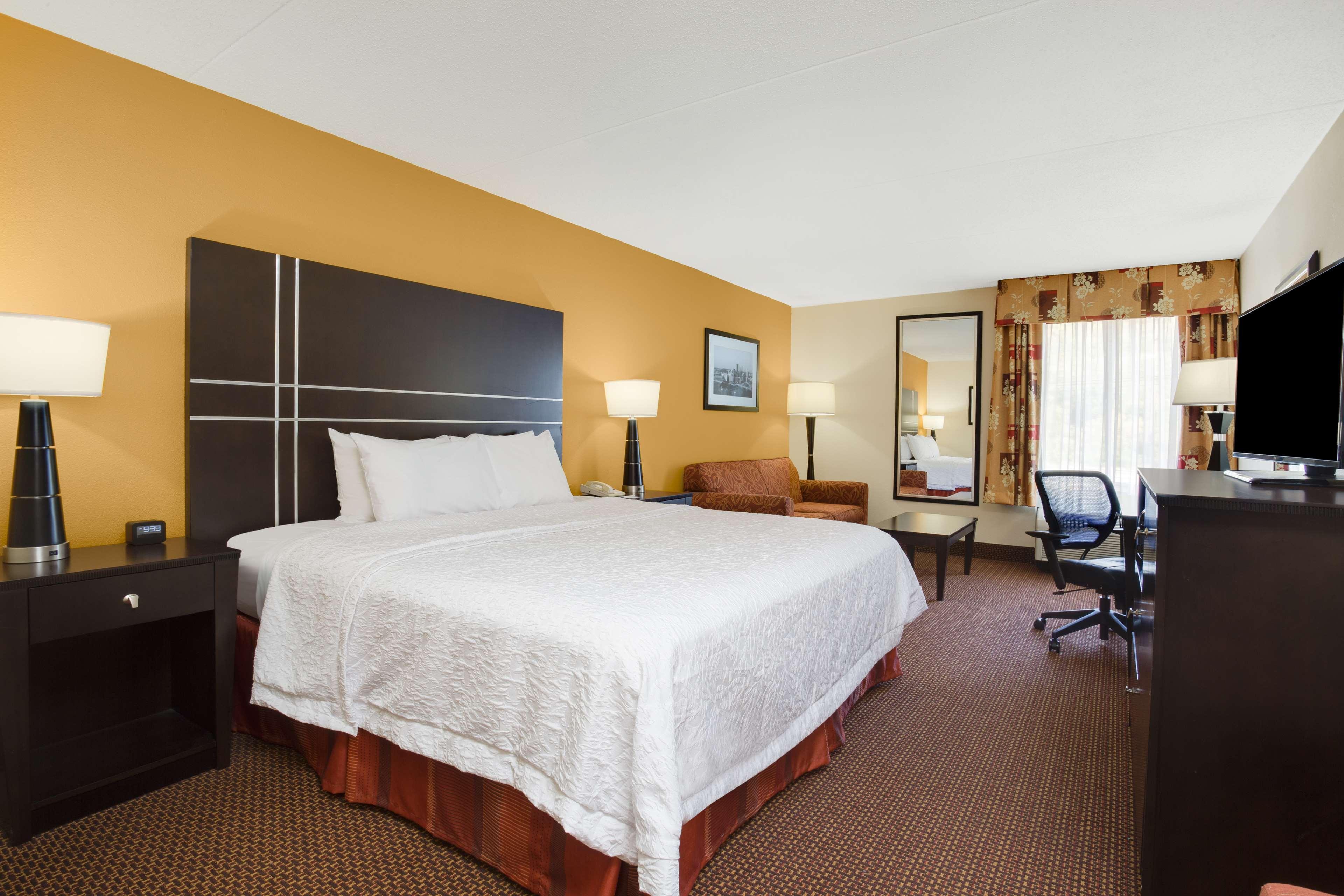 Hampton Inn Pittsburgh/Западен Мифлин Екстериор снимка