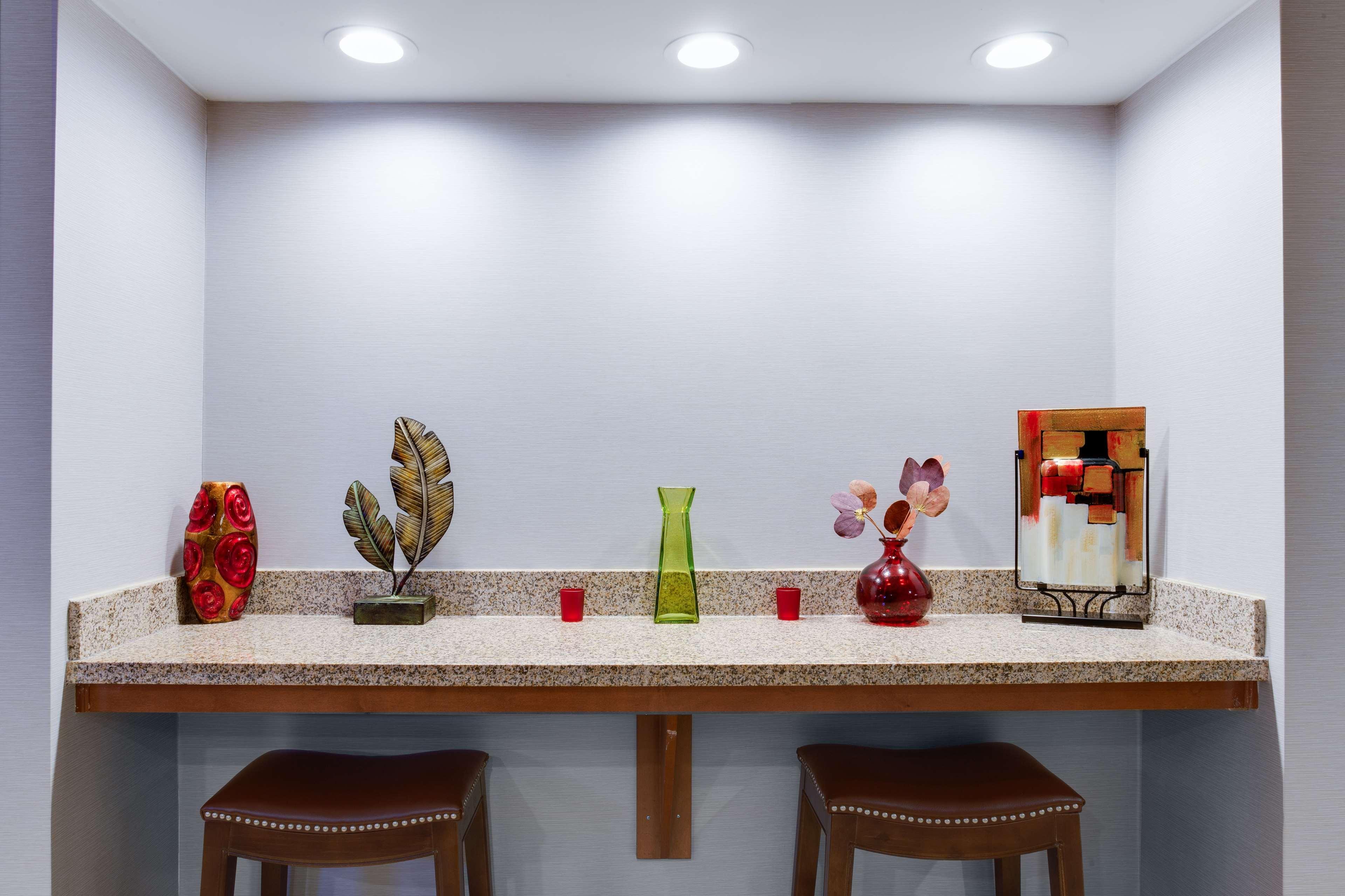 Hampton Inn Pittsburgh/Западен Мифлин Екстериор снимка